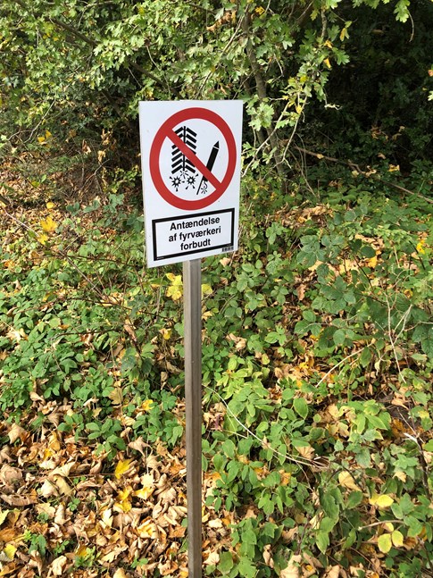 Böllern verboten- Straßenschild